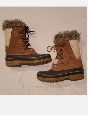 Khombu Lace-Up Winter Snow Boot Leather & Faux Fur "Allie" Womens